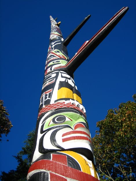 Le grand totem de Beacon Hill Park, à Victoria.