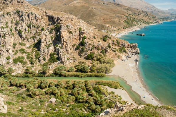 La palmeraie de Preveli et sa rivière, jusqu’à la plage sur la mer de Libye.