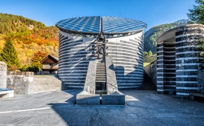 L’église de Mogno, dessinée par Mario Botta.