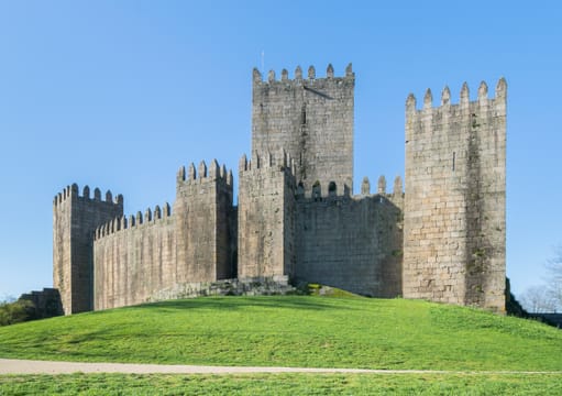 Le château de Guimarães, que le Portugal tient pour son berceau.