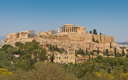 L’Acropole vue de la colline de Philopappos, au-dessus de l’odéon d’Hérode Atticus.