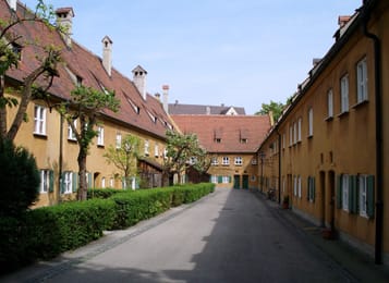 Un vicolo della Fuggerei, ad Augusta.