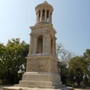 Mausolée dit Tombeau des Jules